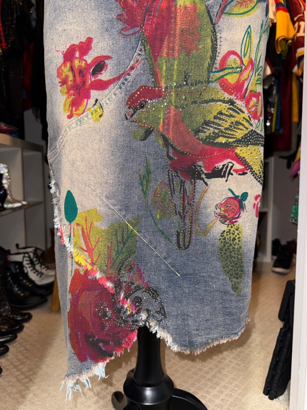 Asymmetrical Floral Bird Print Denim Skirt - Picture 4 of 6